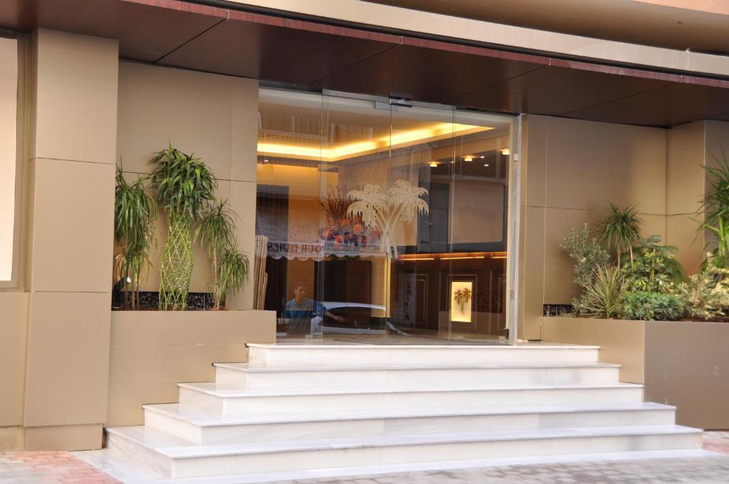 Orient Prince Hotel Beirute Exterior foto