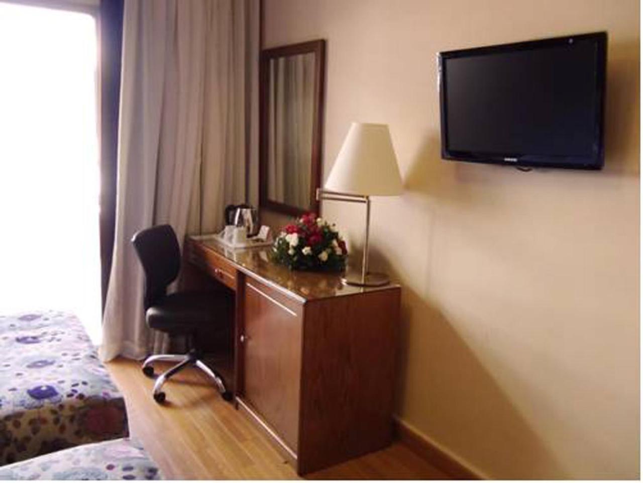 Orient Prince Hotel Beirute Exterior foto